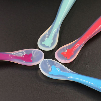 Tidak Beracun Silicone Rubber Perlengkapan Sendok Untuk Makan Praktis