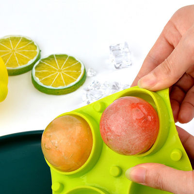 Bourbon Ball Silicone Ice Mold 12x12x5cm Portabel Untuk Koktail