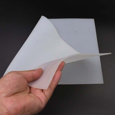 Lembaran Karet Silikon Putih Susu Tebal Insulasi Panas 0.1mm 0.2mm 1mm